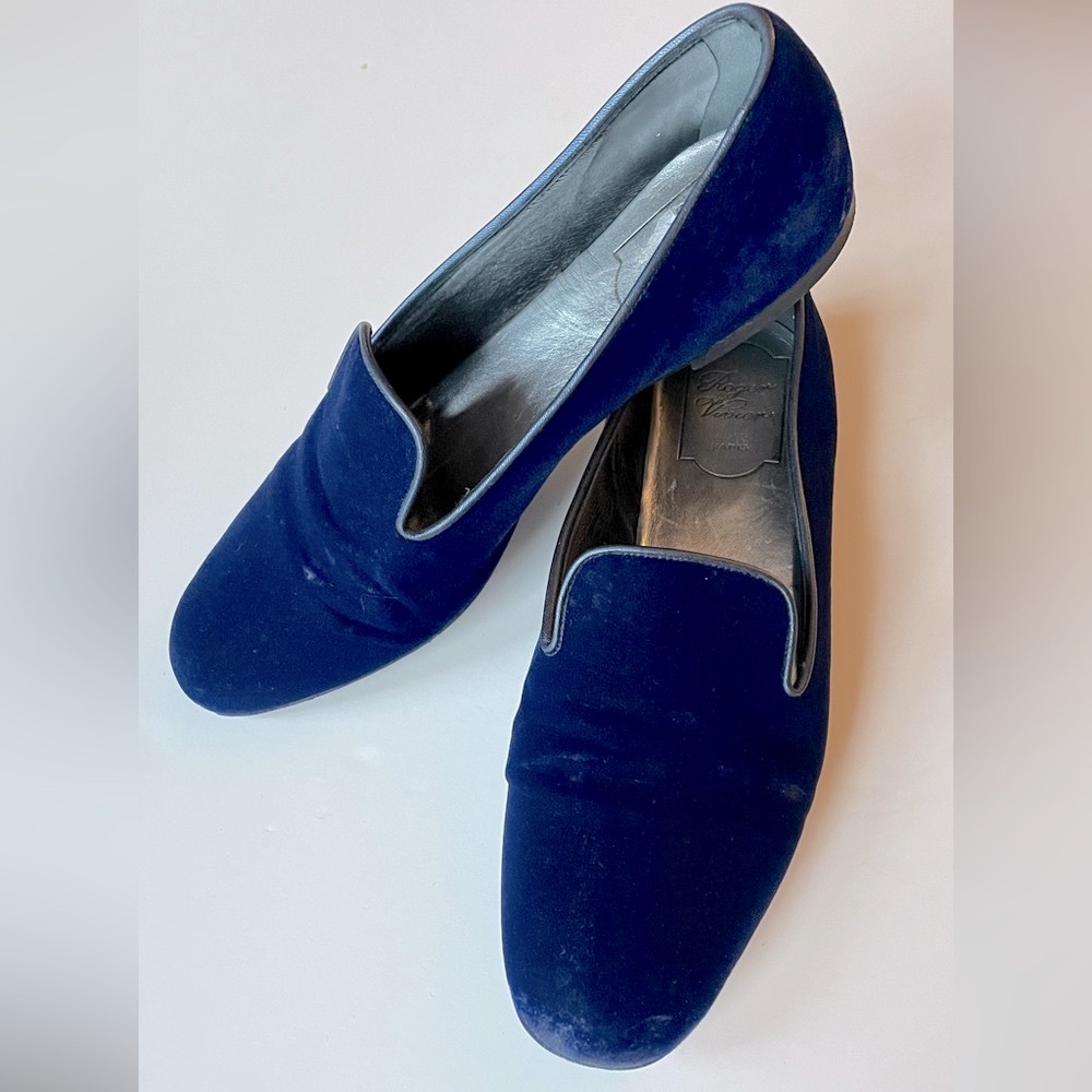 ROGER VIVIER // blue velvet suede slip on smoking loafer shoes size 38.5